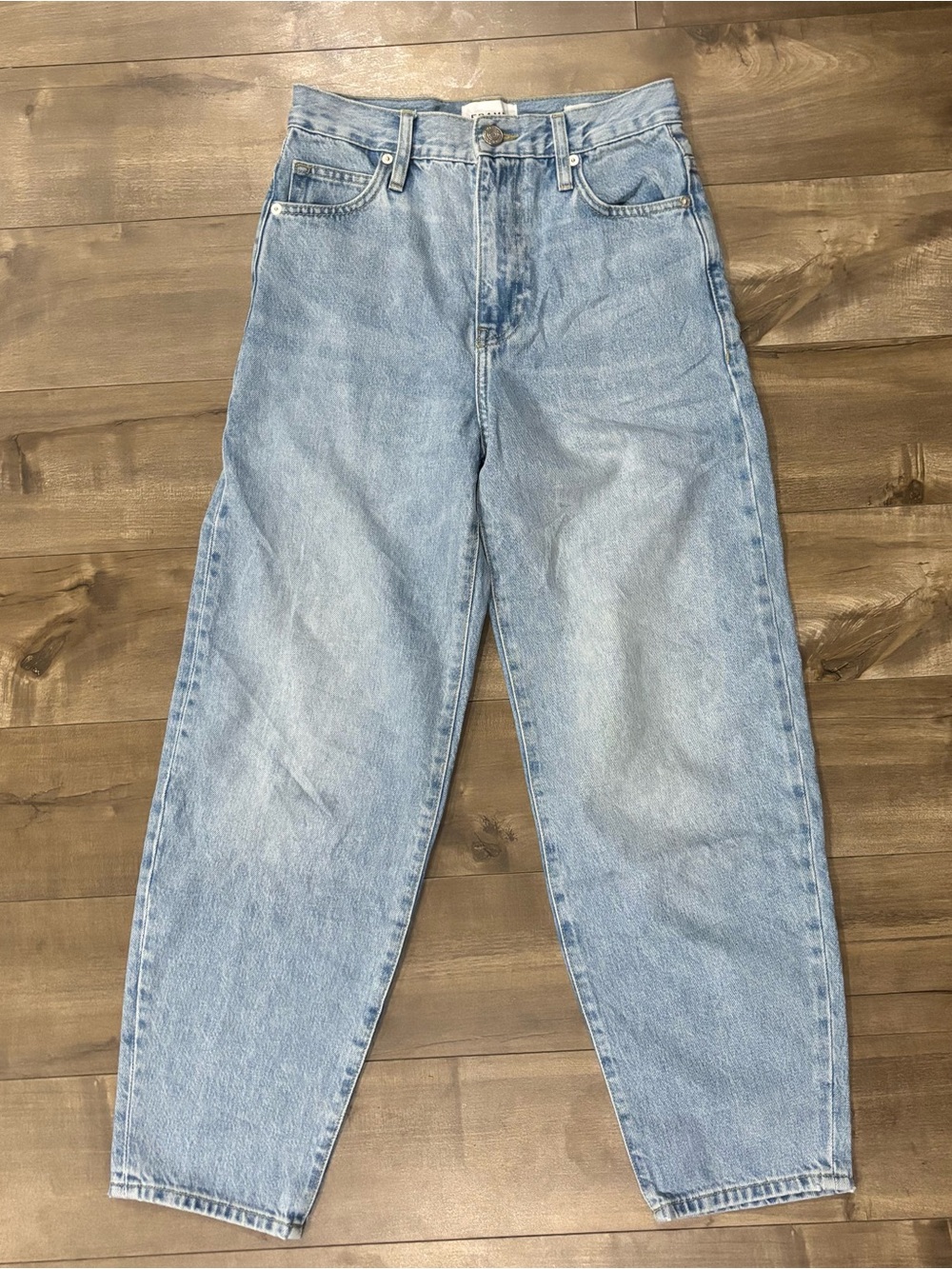 FRAME Ultra High Rise Barrel Jeans - Light Wash Size 24